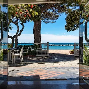 Piccolo Le Palme Hotel San Bartolomeo Al Mare